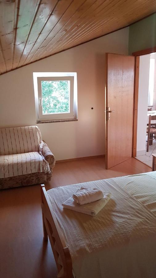 Appartamento Margareta Sveti Ivan Dobrinjski Esterno foto